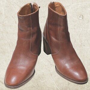 Madewell The Ames Boot Chunky Heel Leather Ankle Booties in Cognac Size 8